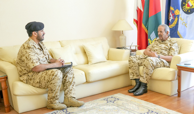 <p>BDF Commander-in-Chief Field Marshal Shaikh Khalifa bin Ahmed Al Khalifa received Lieutenant Colonel Shaikh Mohammed bin Ahmed Al Khalifa on his appointment as the new Military Attach&eacute; at Bahrain&rsquo;s Embassy to the US.</p>
<p>The Commander-in-Chief expressed hope that this appointment would contribute to further strengthening the existing military co-operation and co-ordination between the two countries.</p>